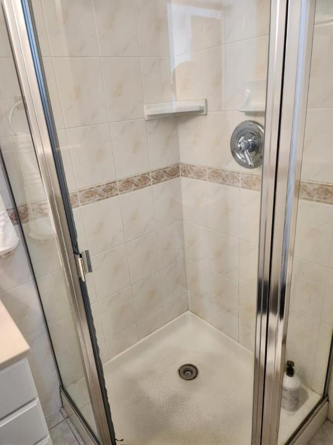 Affordable Private Rooms With Shared Bath Kitchen Near Sfo Daly City Bagian luar foto