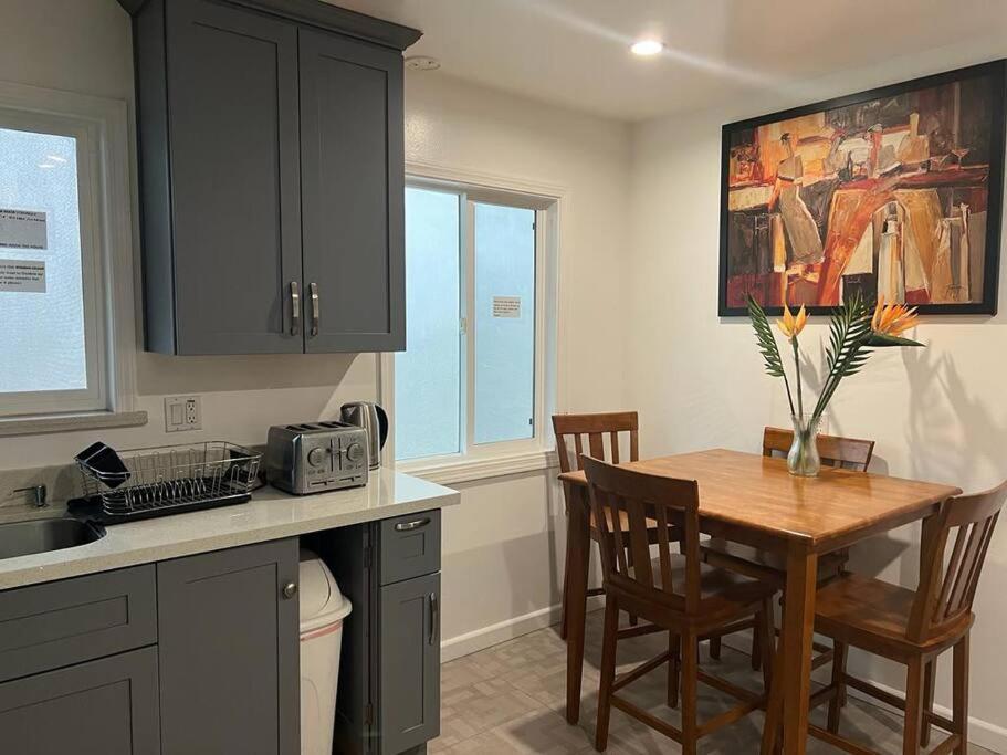 Affordable Private Rooms With Shared Bath Kitchen Near Sfo Daly City Bagian luar foto