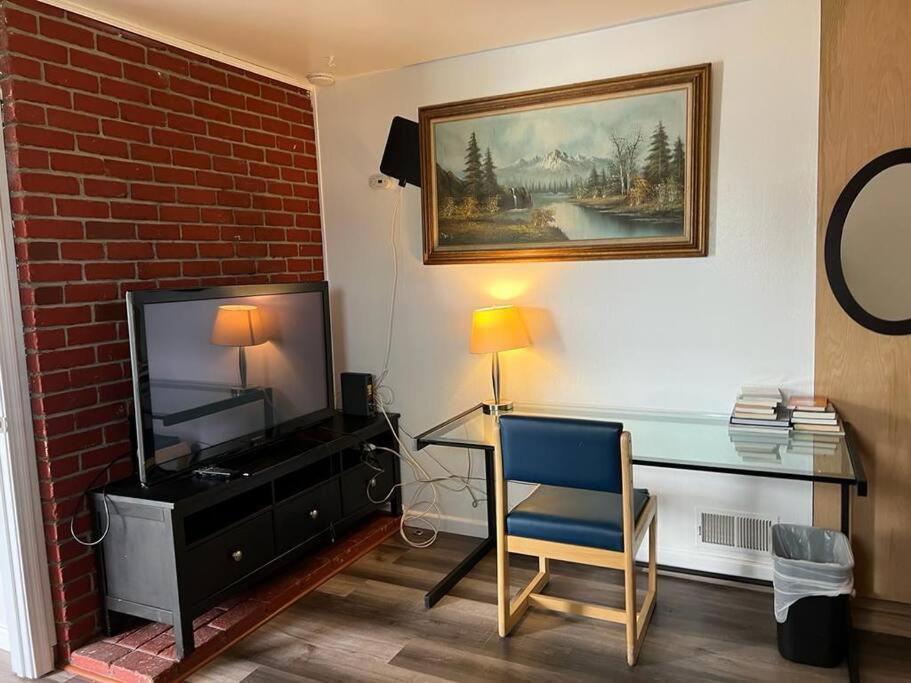 Affordable Private Rooms With Shared Bath Kitchen Near Sfo Daly City Bagian luar foto